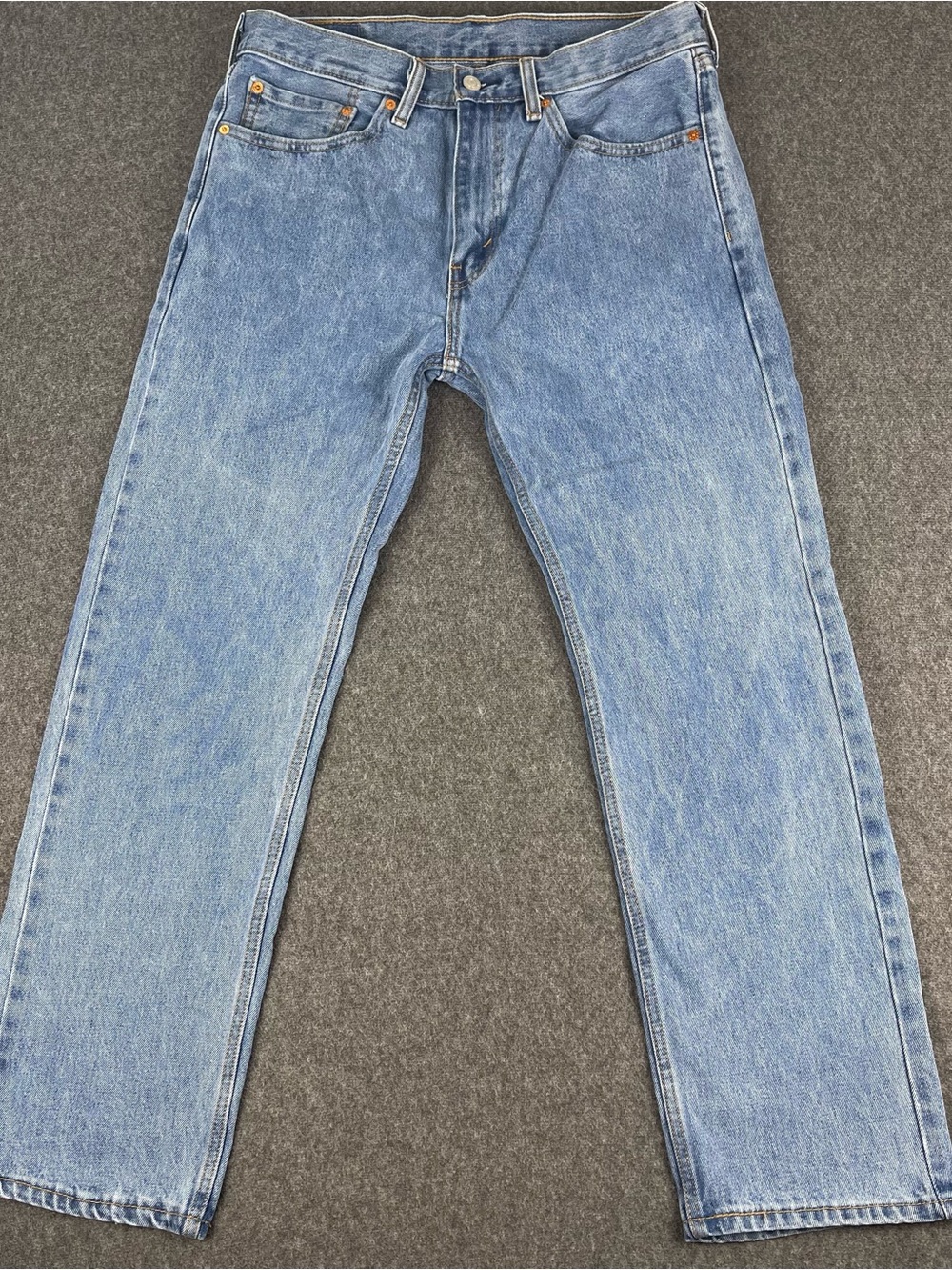 Levis Jeans Mens 34x30 Blue 505 Straight Leg Medium Wash Regular Fit